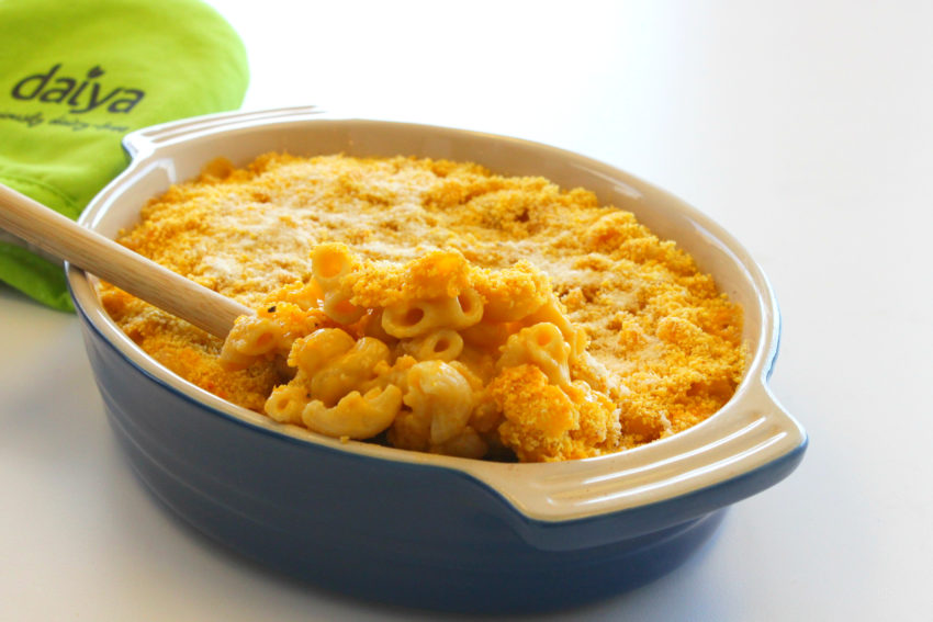 Vegan Baked Macaroni & Cheese with Daiya